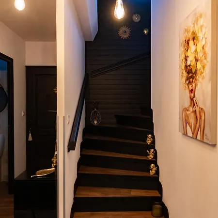 Villa Proche D'ax Les Thermes Detente Et Relaxation Jusqu'a 8 Pers Dans La Maison De Veronique Avec Piscine Terrain De Petanque Et Jacuzzi