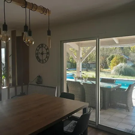 Proche D'ax Les Thermes Detente Et Relaxation Jusqu'a 8 Pers Dans La Maison De Veronique Avec Piscine Terrain De Petanque Et Jacuzzi *